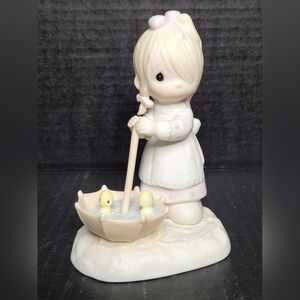 1982 Precious Moments Let Love Reign #E-9273